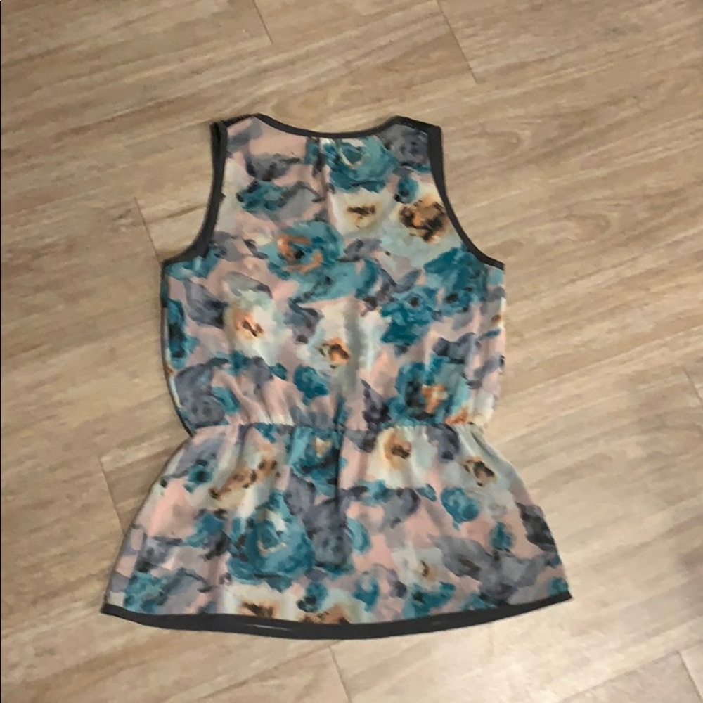 Bellatrix Tank - Picture 7 of 8